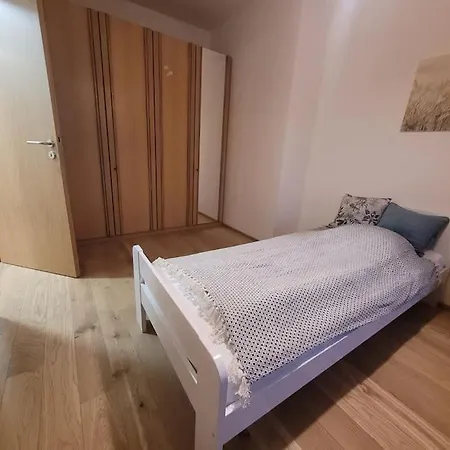 Terrace And Free Parking * Praha