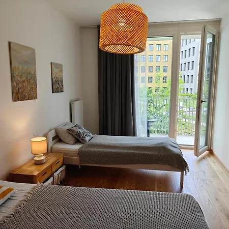 Terrace And Free Parking Apartment
