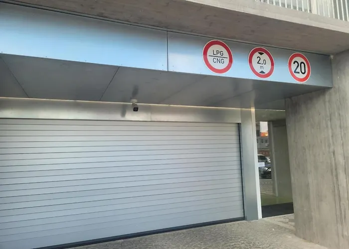 Διαμέρισμα Terrace And Free Parking *